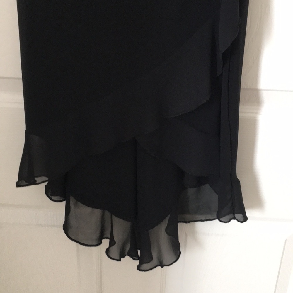 GUESS | A-Symmetrical LBD - Picture 3 of 3